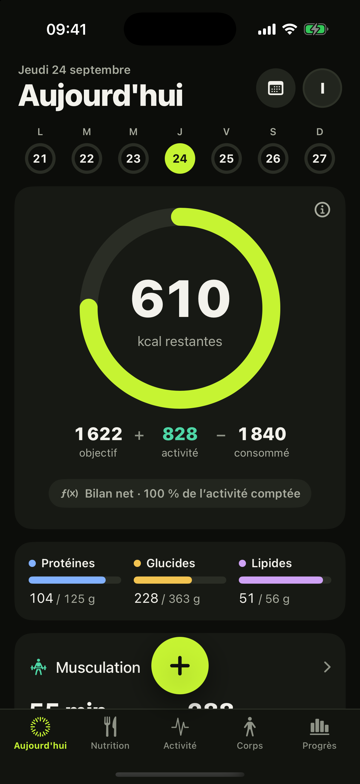 Écran Aujourd’hui de l’app oKo : objectif calorique du jour ajusté à ta dépense, macros et récupération
